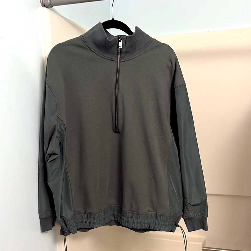Athleta Triumph Hybrid Quarter Zip Sweatshirt XL